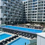 Ap Family Glamour In Infinity Pools & Apartamento *
